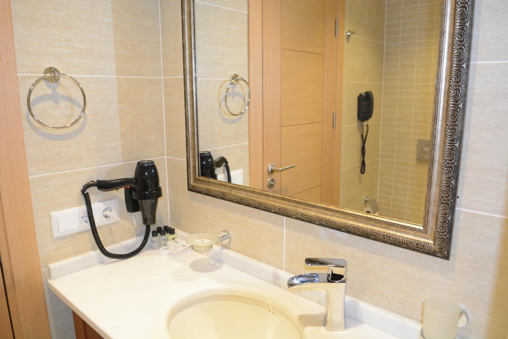 Vois Hotel Istanbul Luaran gambar